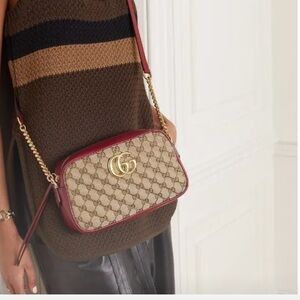 Gucci GG Marmont Small Shoulder Bag